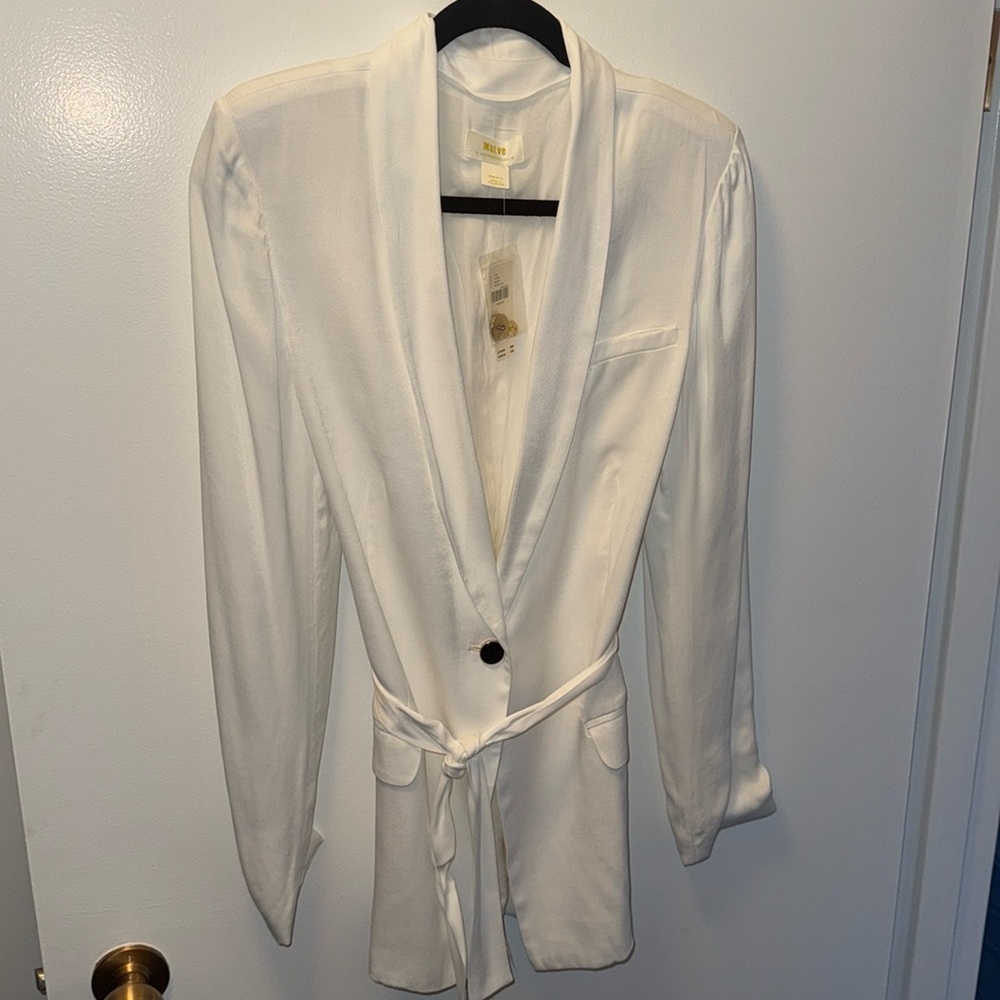 Maeve by Anthropologie Blazer – White Satin‑Finish – Size Small – NWT